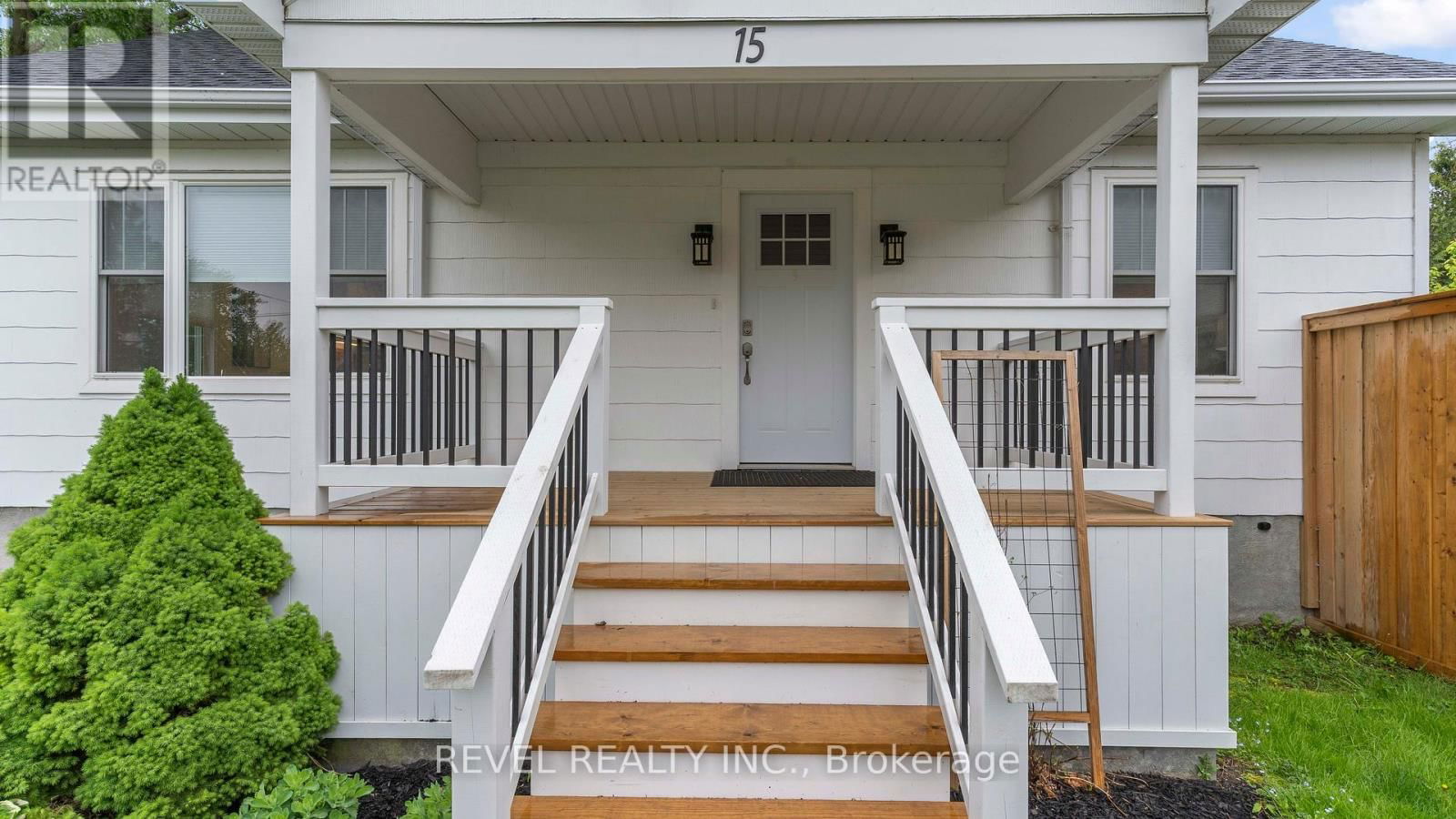 15 VICTORIA AVENUE EAST Image 3