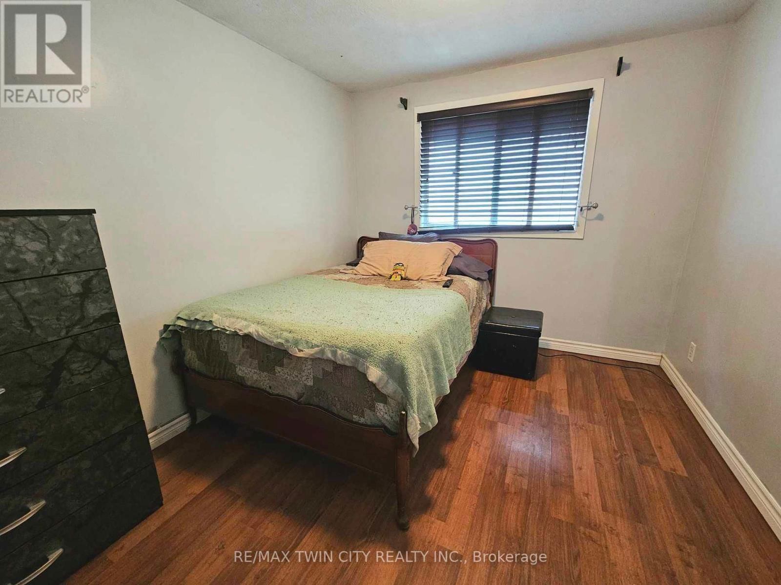 559 SPRUCEHILL AVENUE Image 10