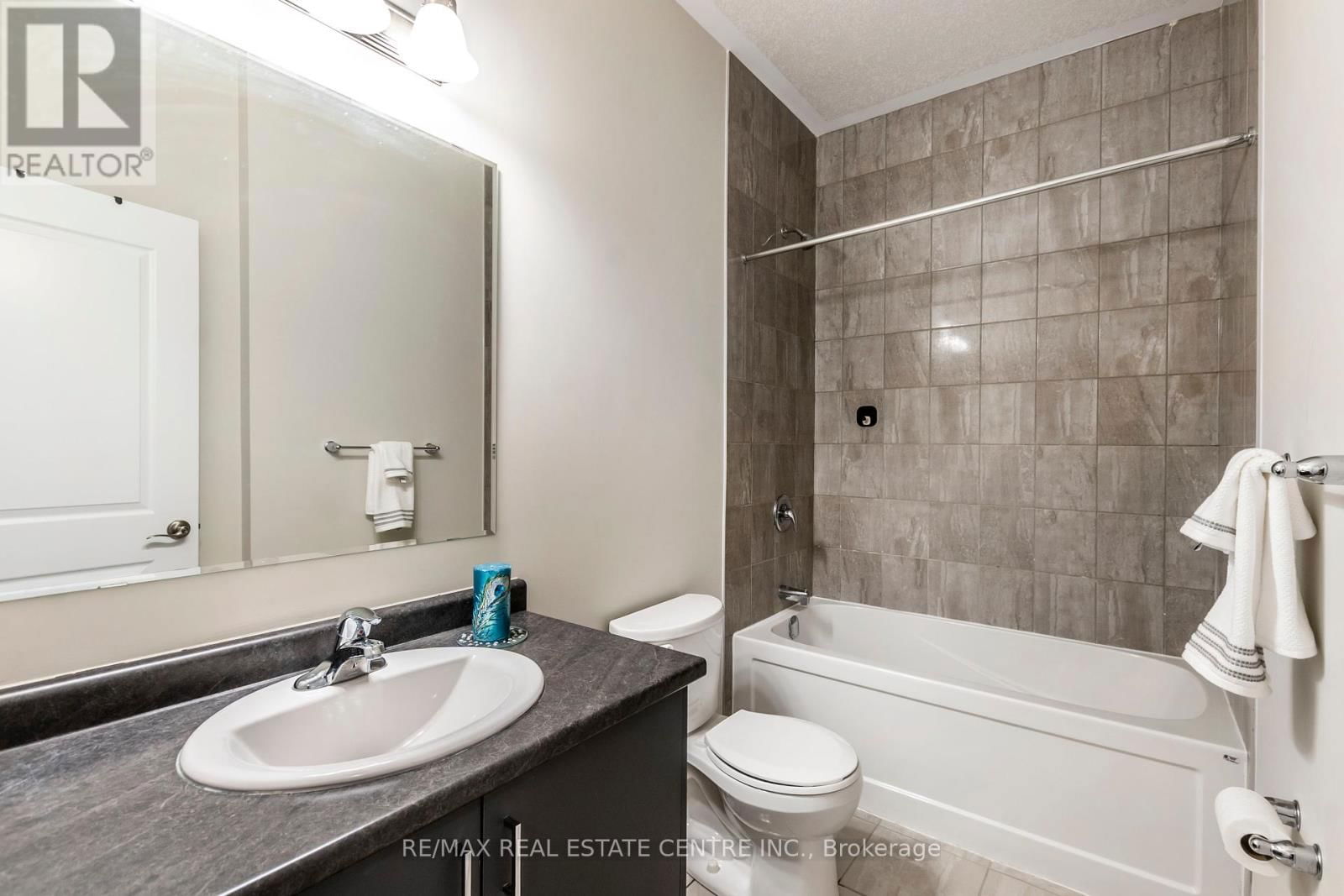 95 - 25 ISHERWOOD AVENUE Image 23