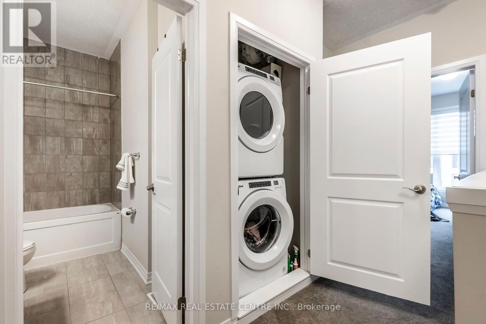 95 - 25 ISHERWOOD AVENUE Image 31