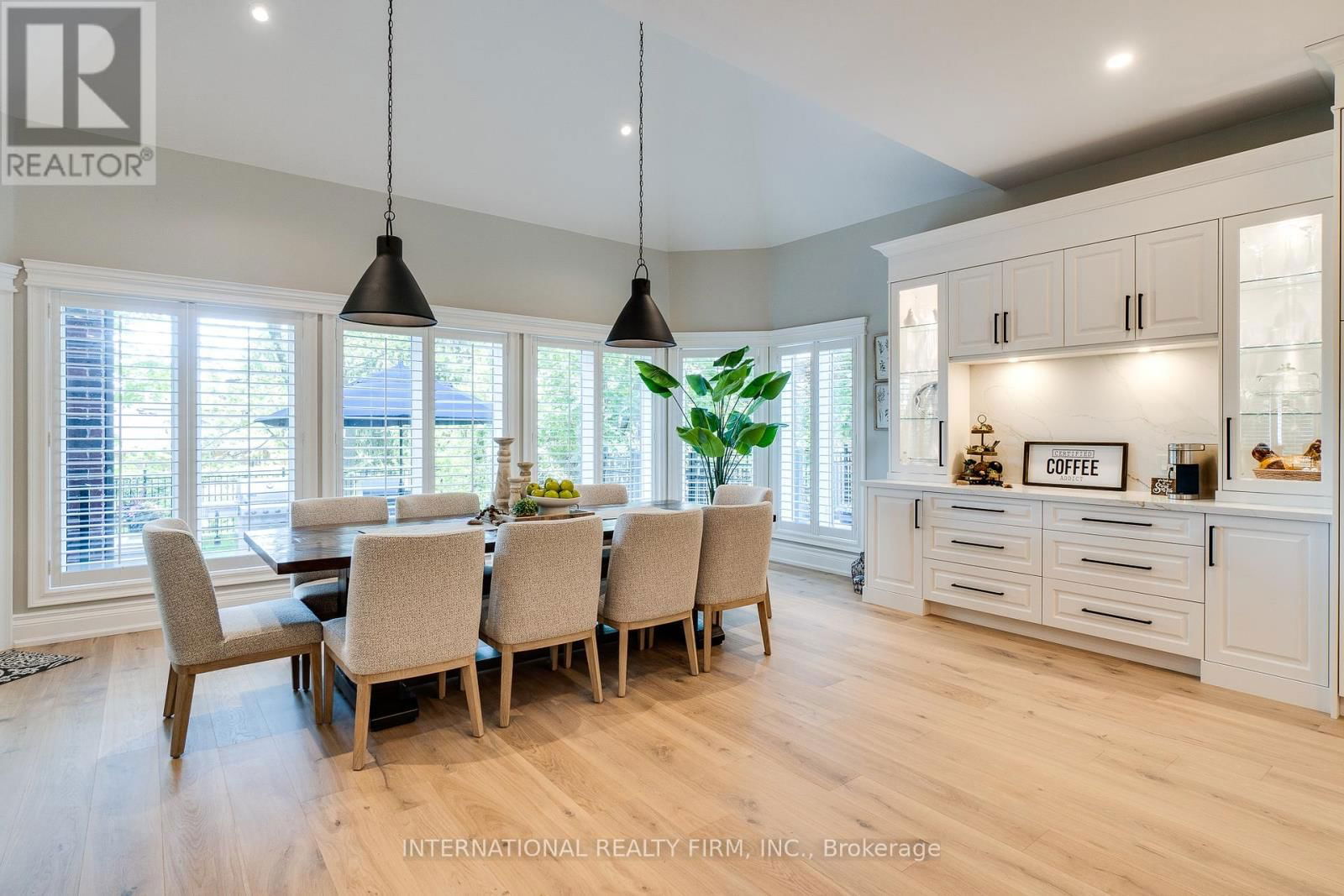 38 BRIAN BOULEVARD Image 10