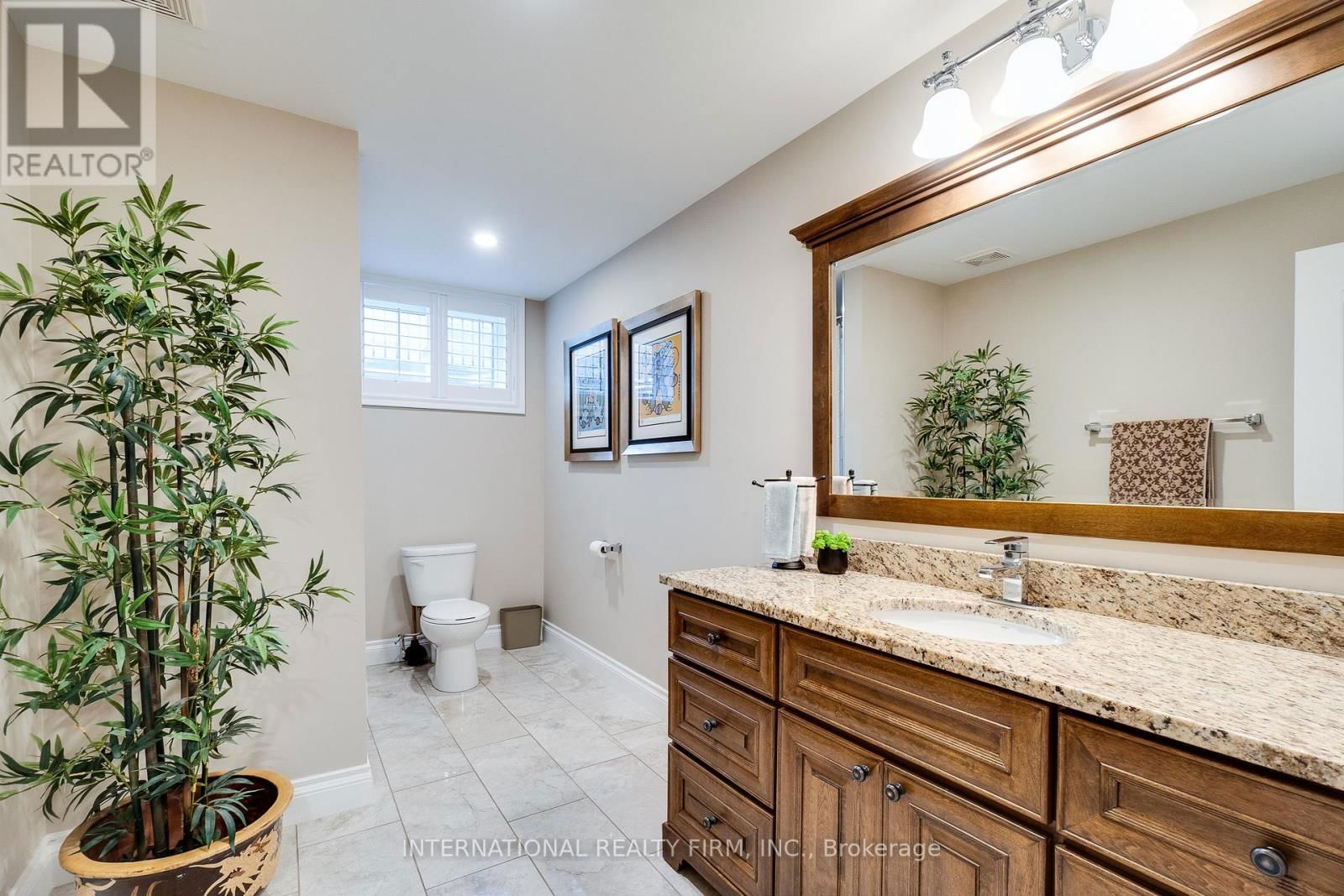 38 BRIAN BOULEVARD Image 27