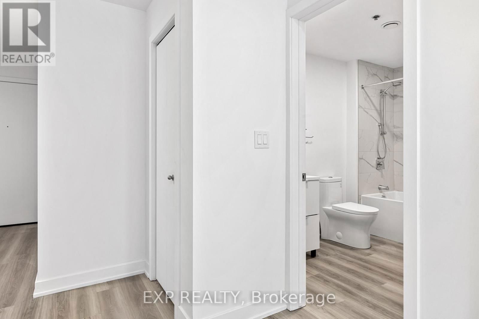 206 - 1366 CARLING AVENUE Image 7