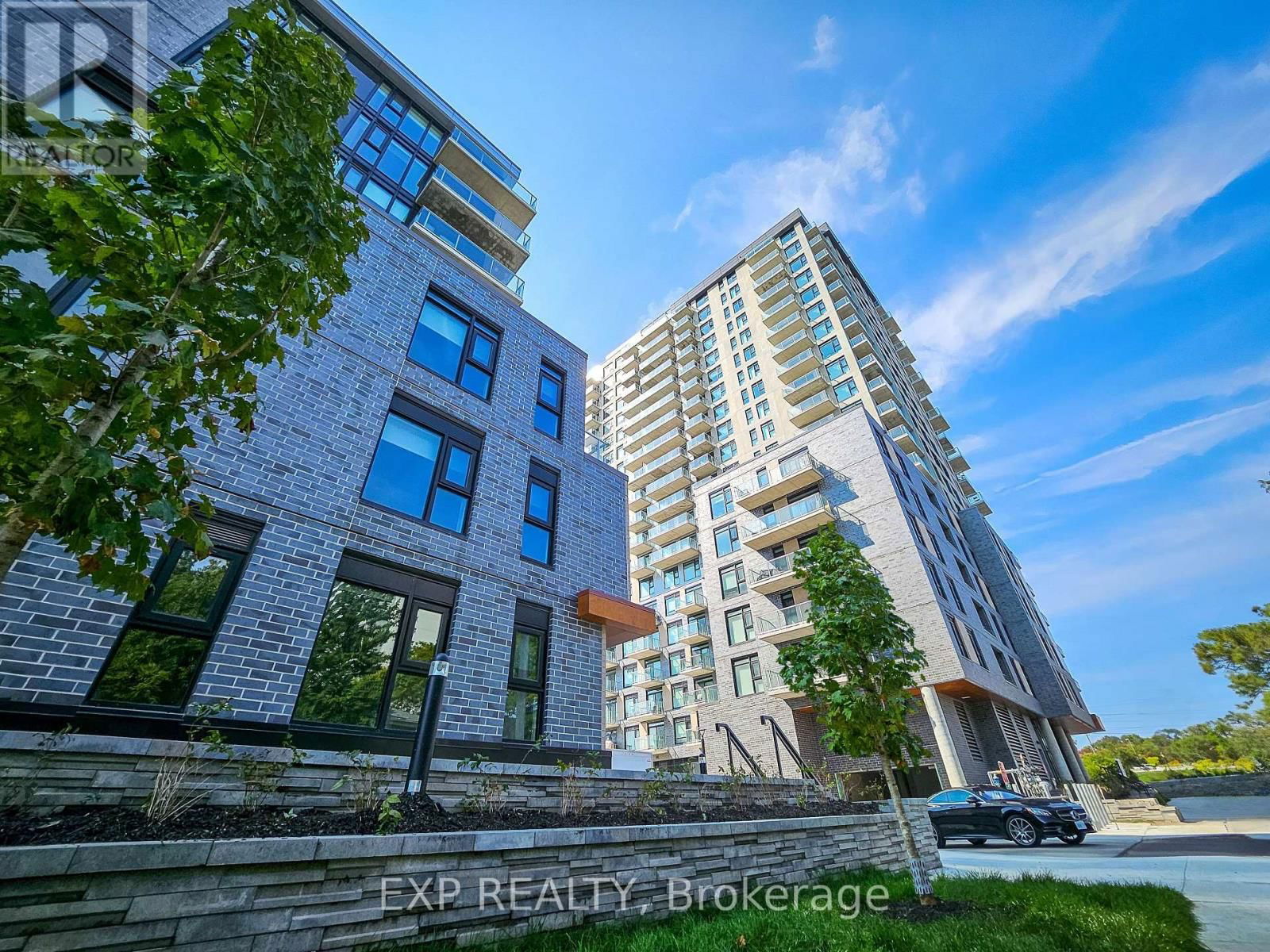 317 - 1366 CARLING AVENUE Image 1