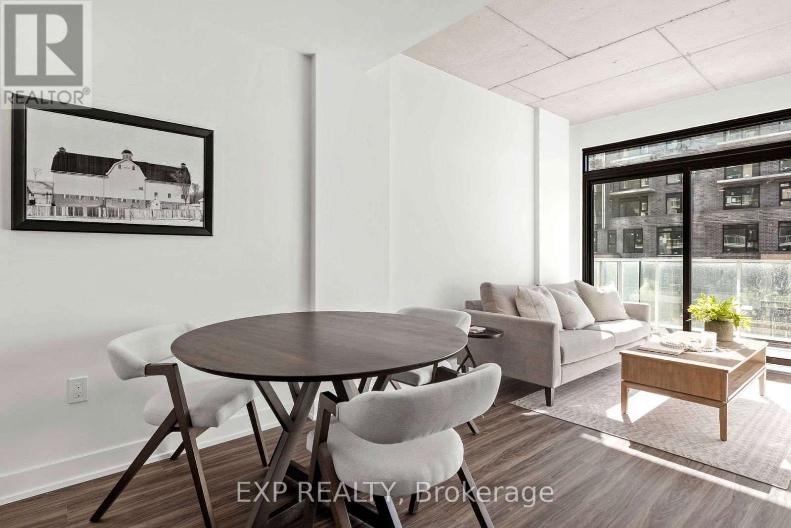 807 - 1366 CARLING AVENUE Image 4
