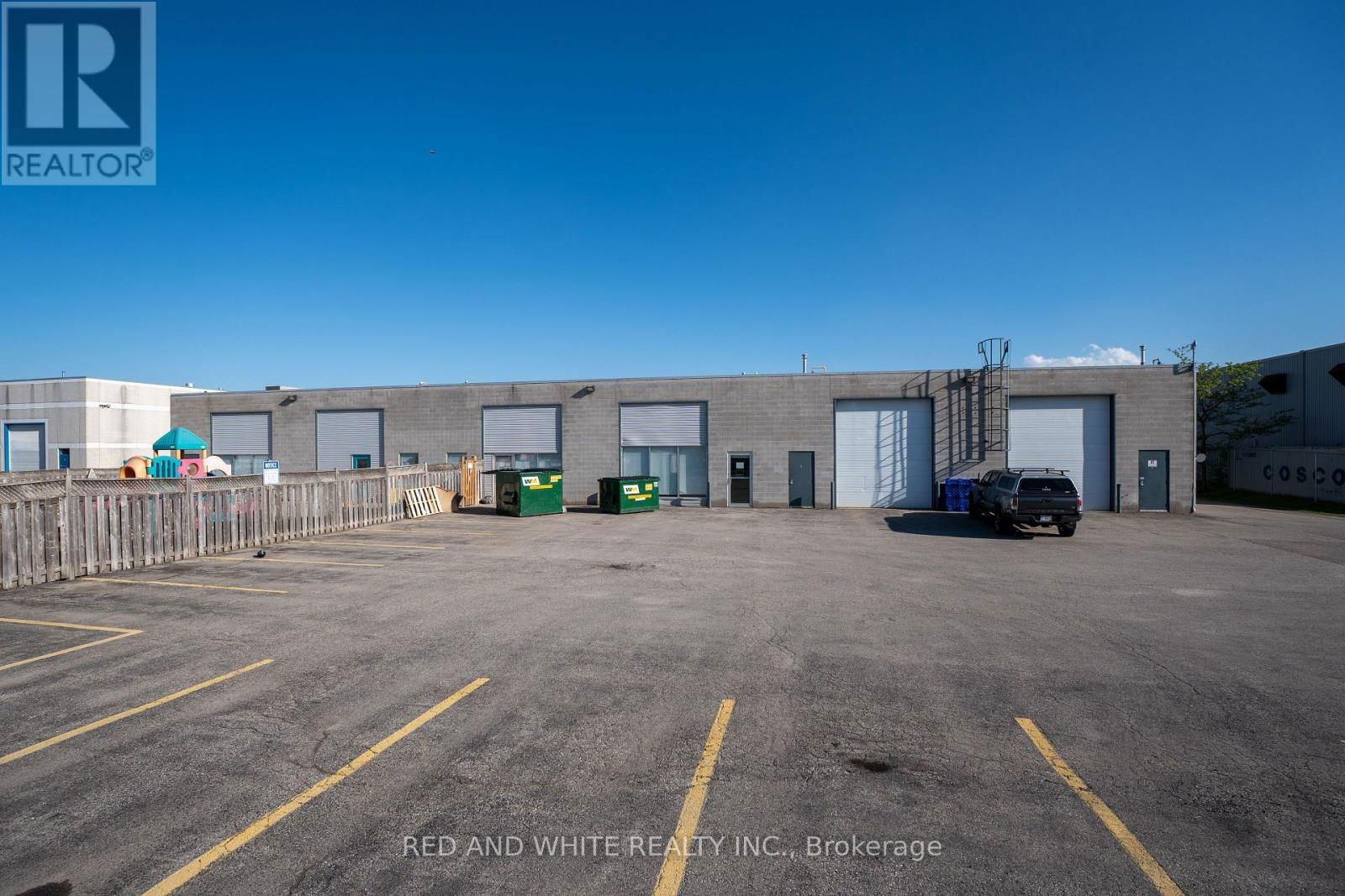 460 SHELDON DRIVE Image 10