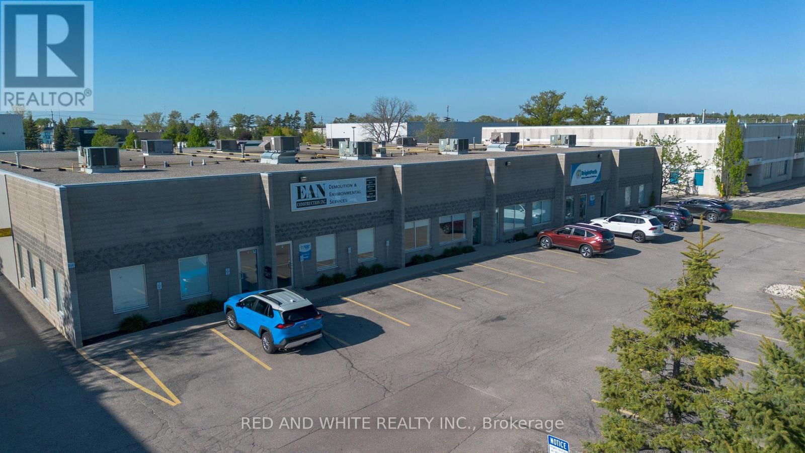 460 SHELDON DRIVE Image 4