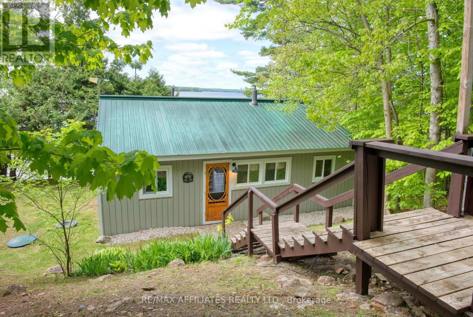 77 PINECREST LANE Image 4