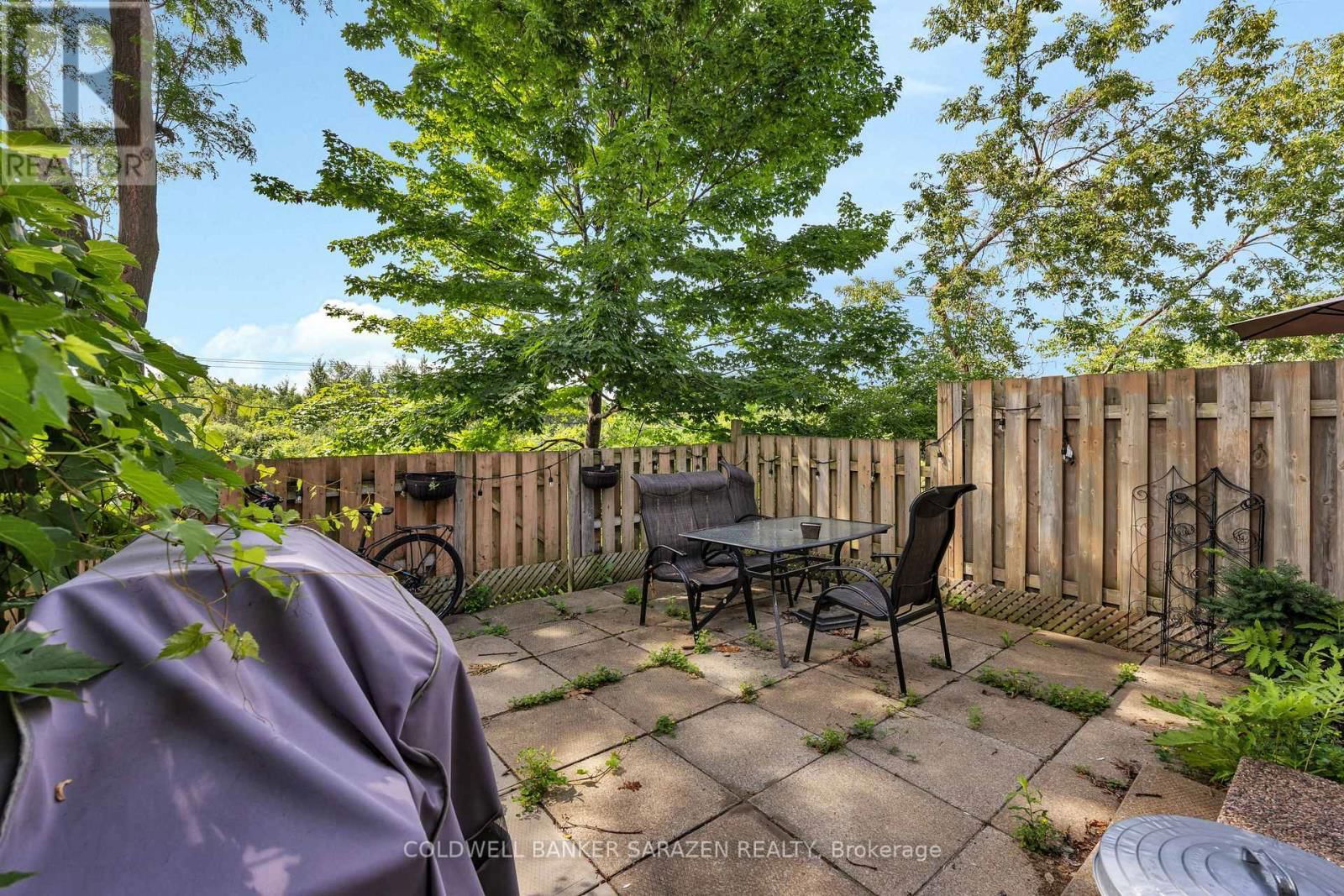1461 PEREZ CRESCENT Image 25