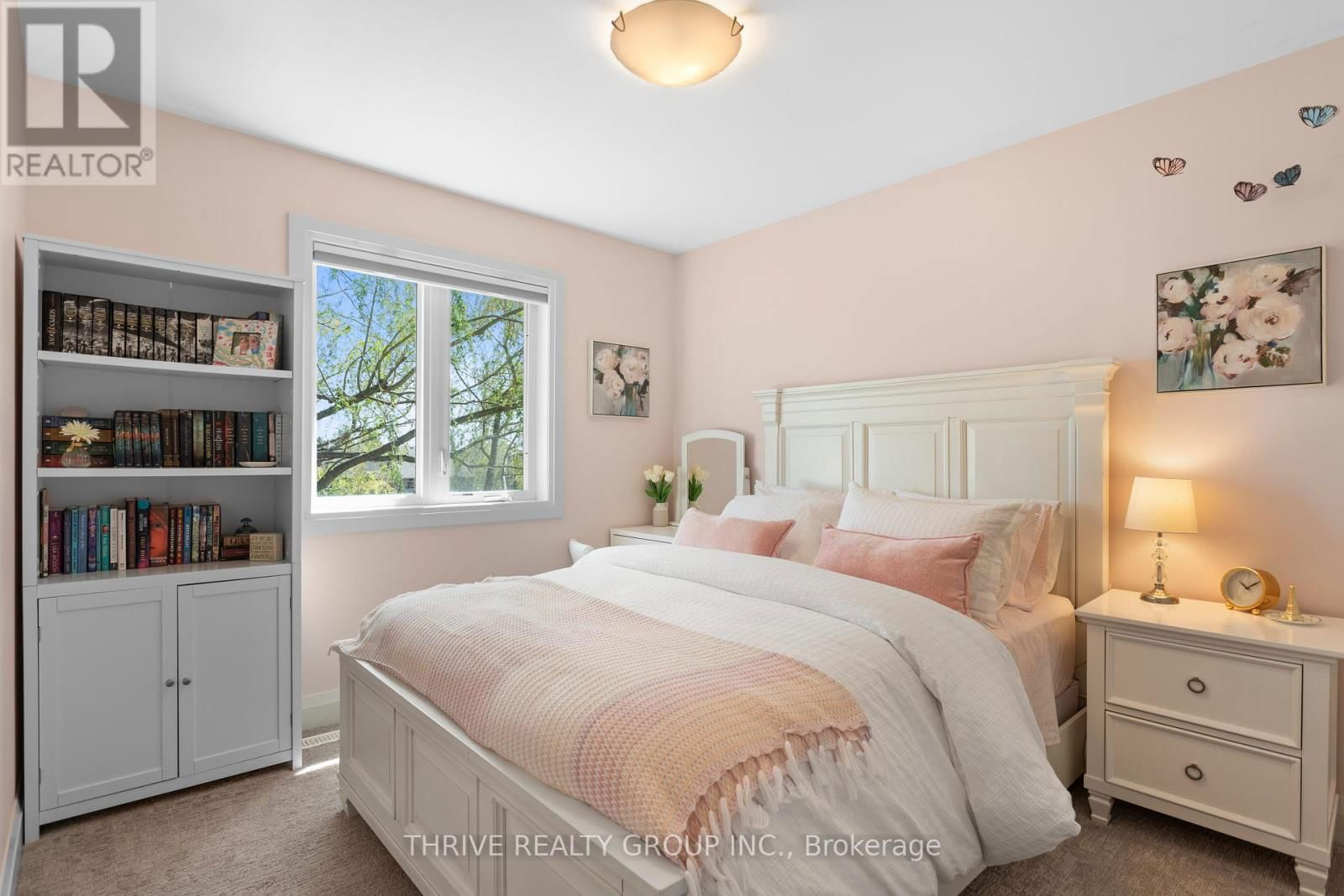 5 - 727 APRICOT DRIVE Image 30