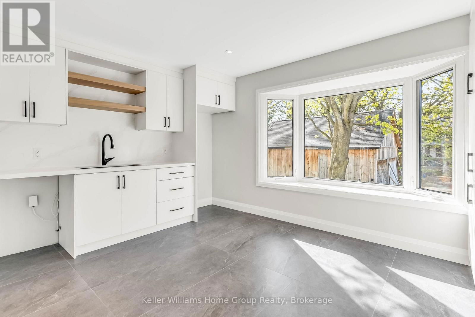 739 ERBSVILLE ROAD Image 11