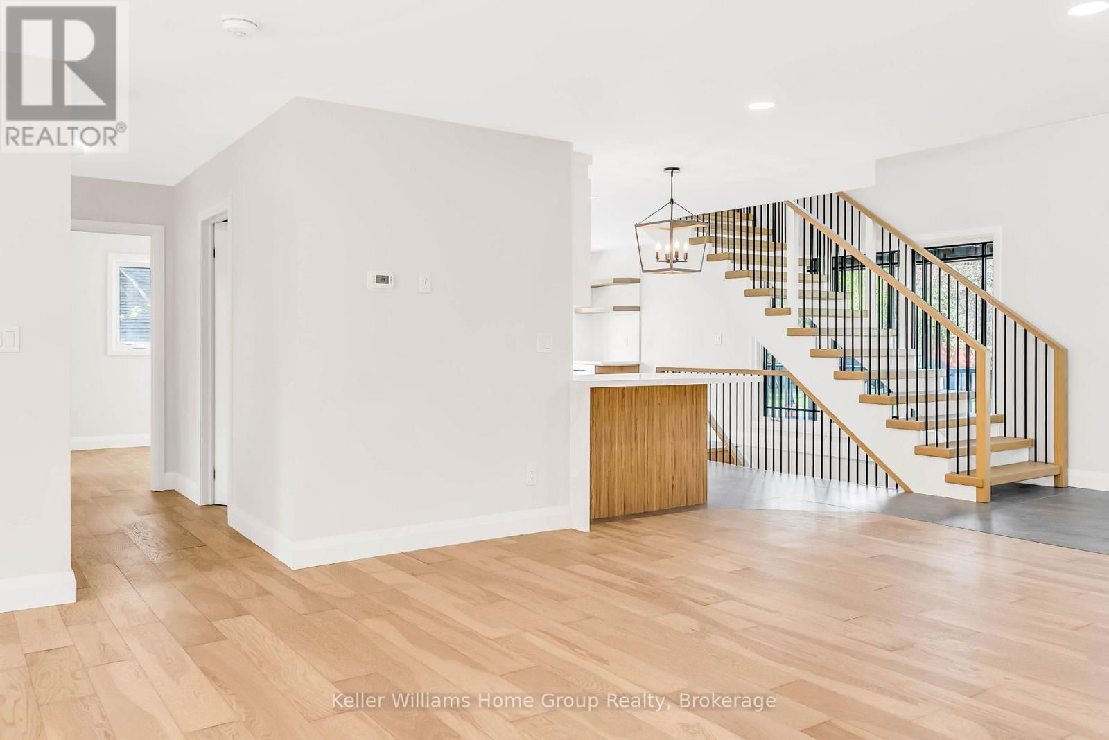 739 ERBSVILLE ROAD Image 18