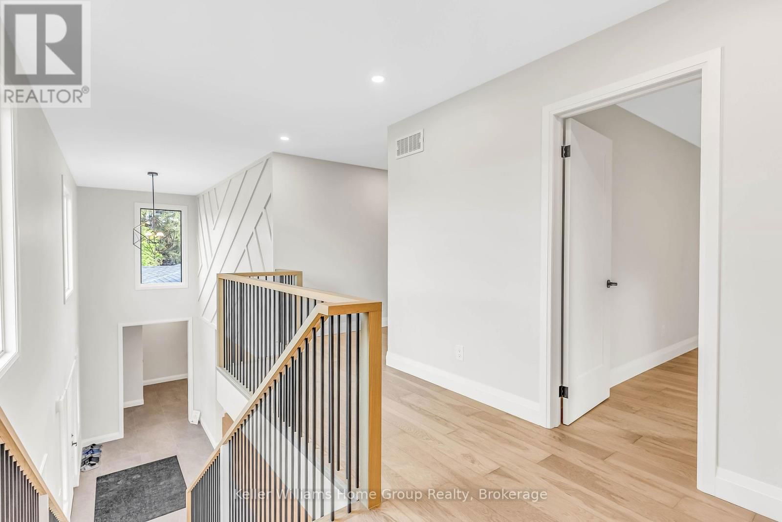 739 ERBSVILLE ROAD Image 27
