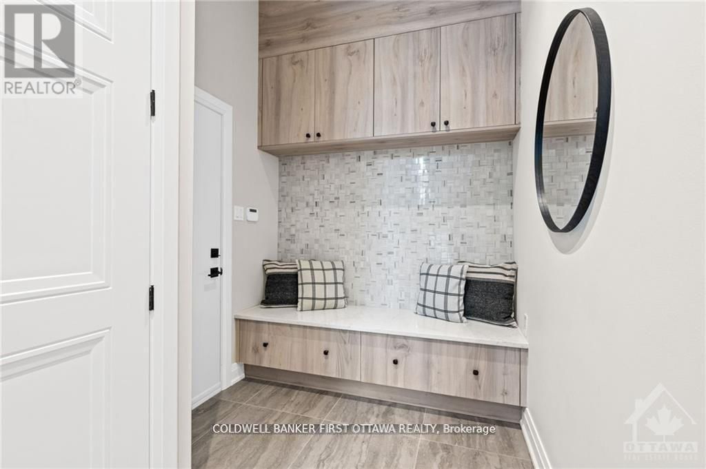 317 WESTHILL AVENUE Image 11