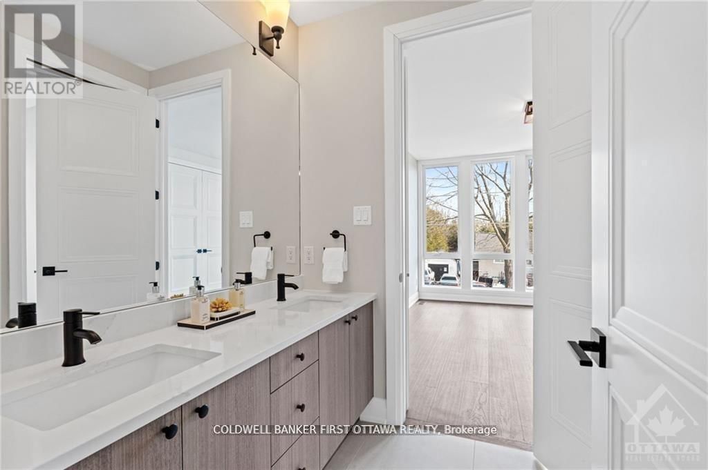 317 WESTHILL AVENUE Image 12