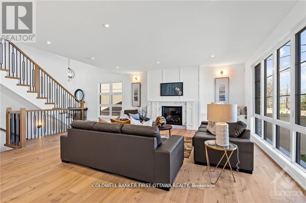317 WESTHILL AVENUE Image 2