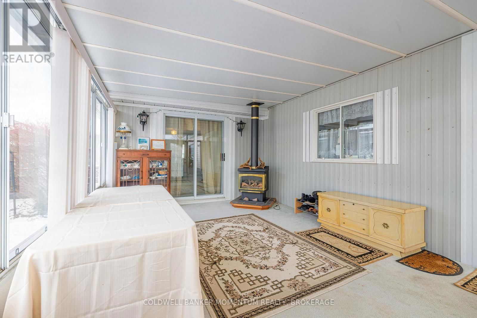 52 - 3033 TOWNLINE ROAD Image 10