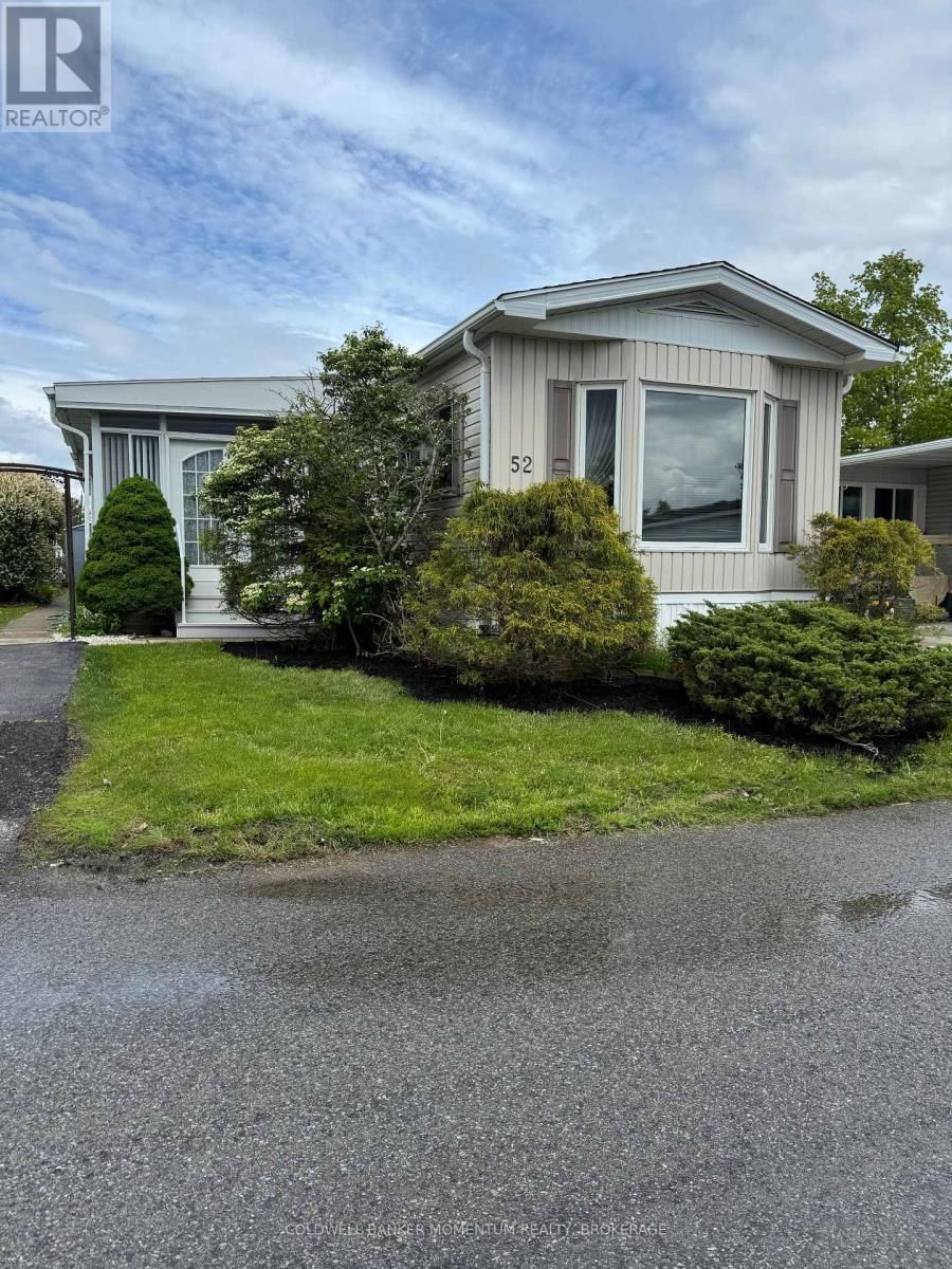 52 - 3033 TOWNLINE ROAD Image 2