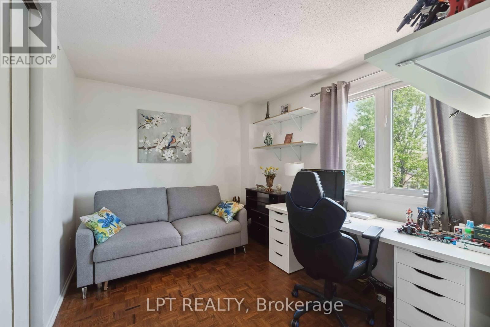 61 FIELDGATE DRIVE Image 30