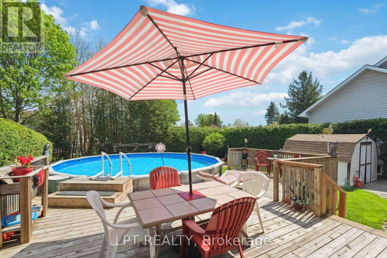 61 FIELDGATE DRIVE Image 34