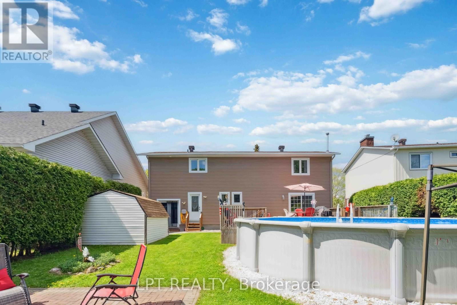 61 FIELDGATE DRIVE Image 42