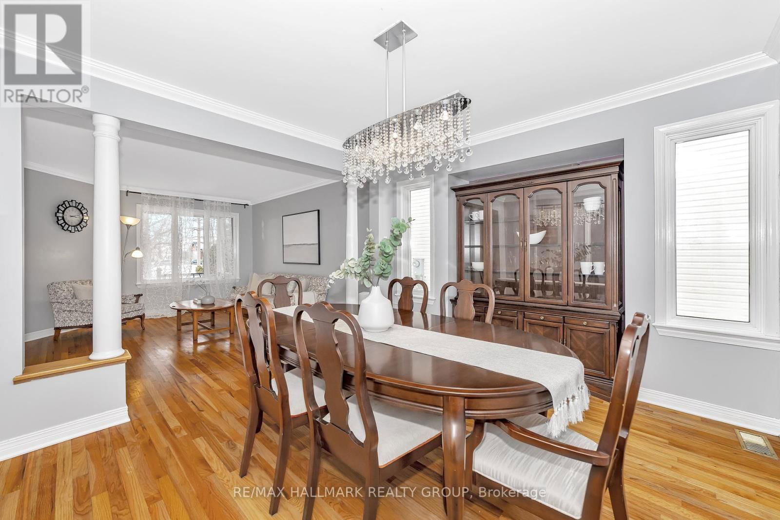 63 NEWBOROUGH CRESCENT Image 3