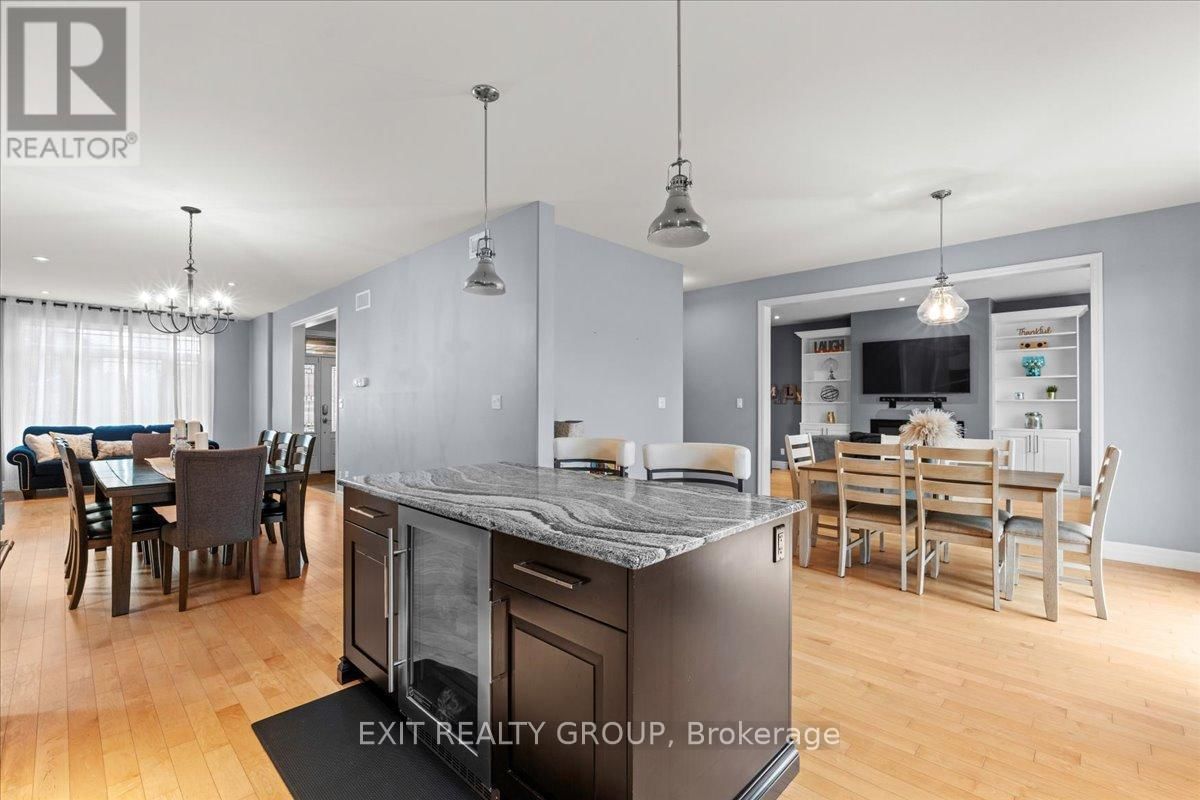 32 VERTIS COURT Image 10