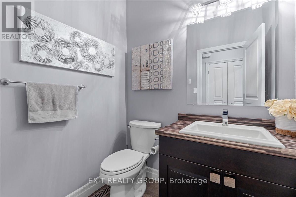 32 VERTIS COURT Image 18