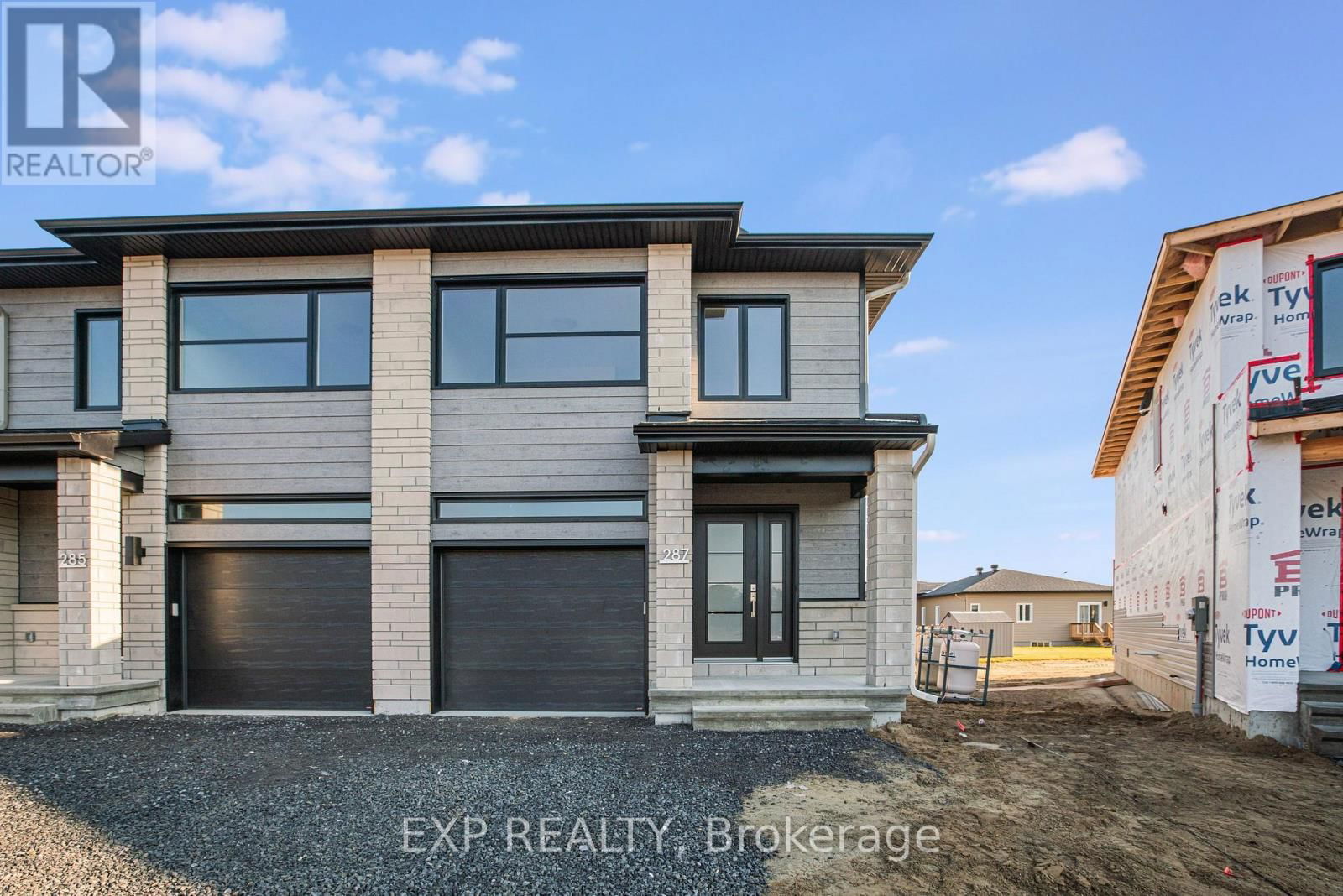 347 HAZEL CRESCENT Image 3