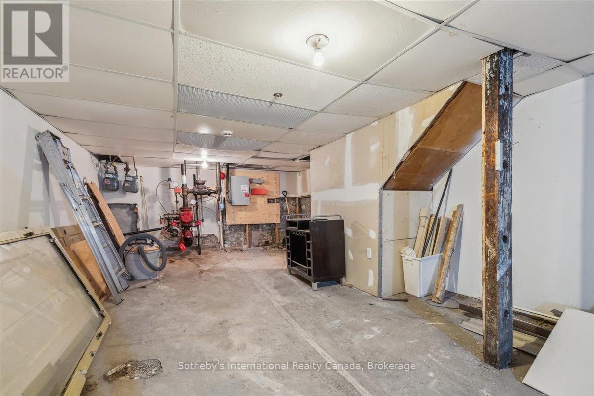 Main - 138 JAMES STREET NORTH Image 35