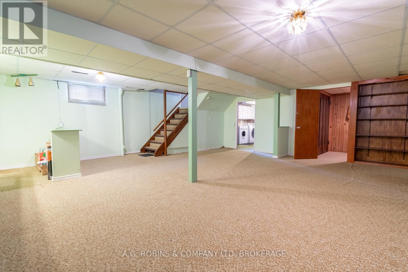 8 MADISON STREET Image 25