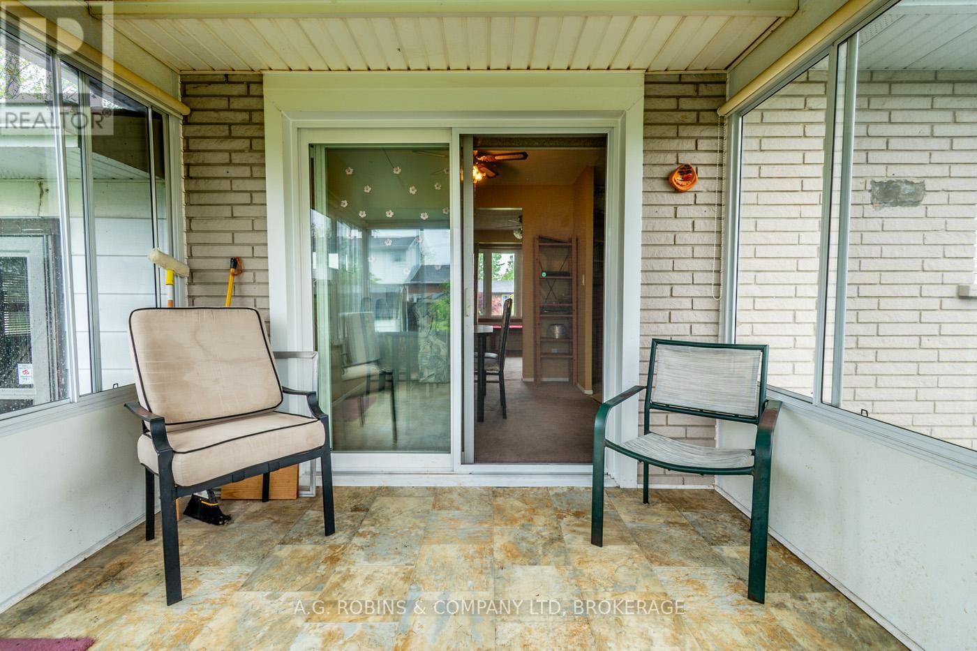 8 MADISON STREET Image 9