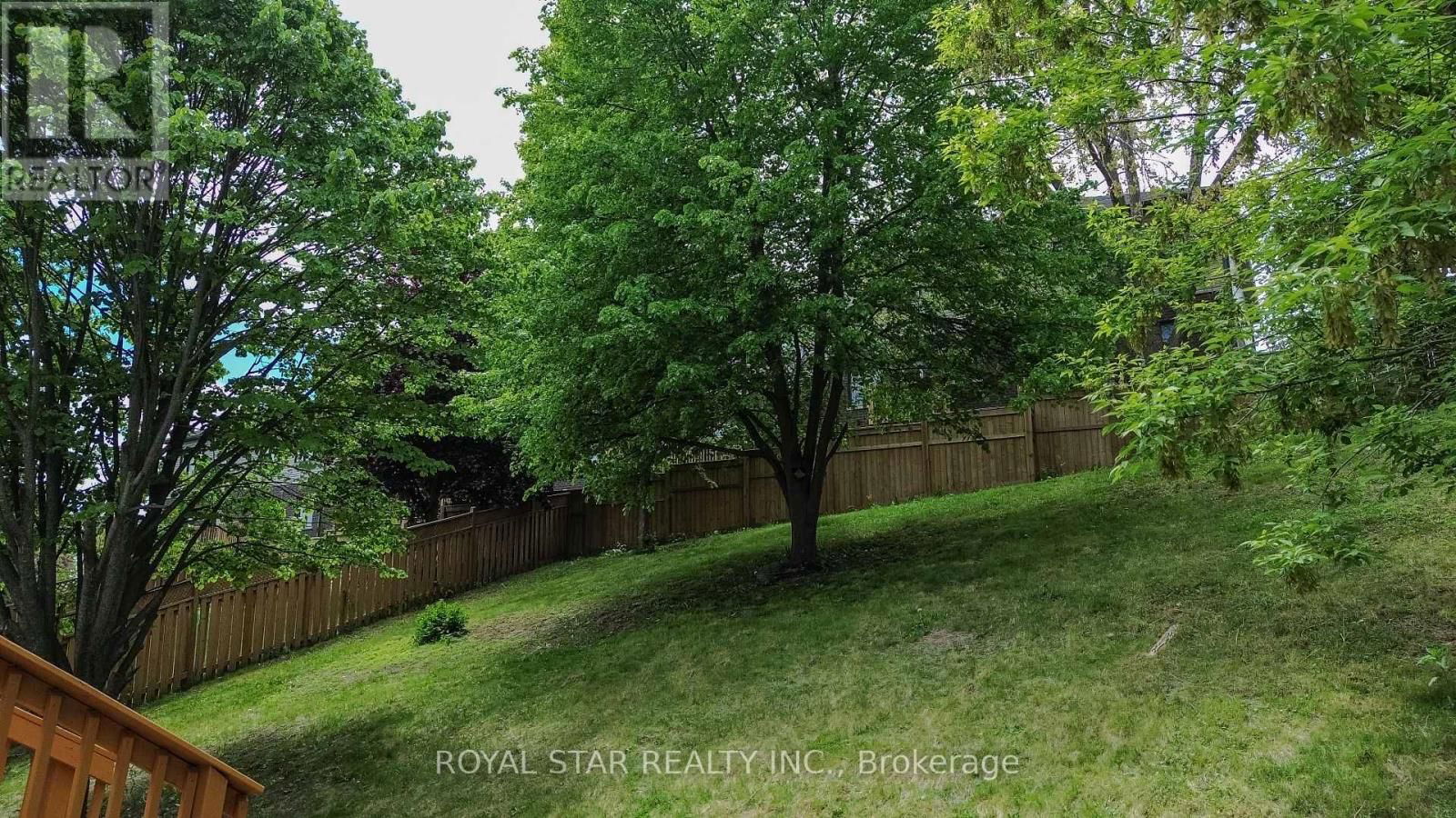 17 EVERGREEN COURT Image 38