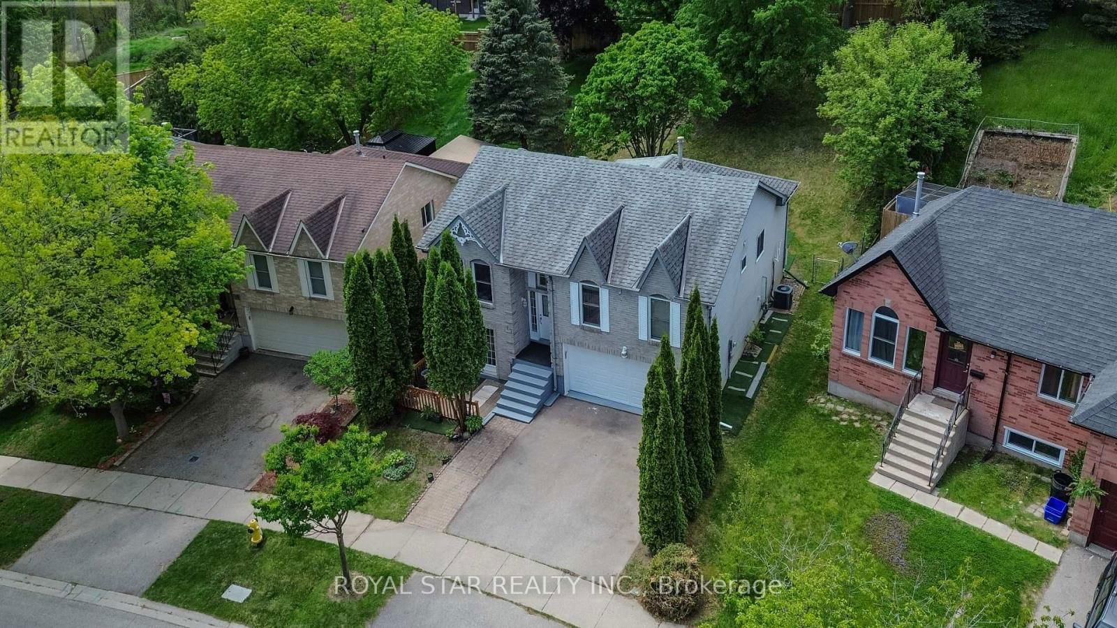 17 EVERGREEN COURT Image 40