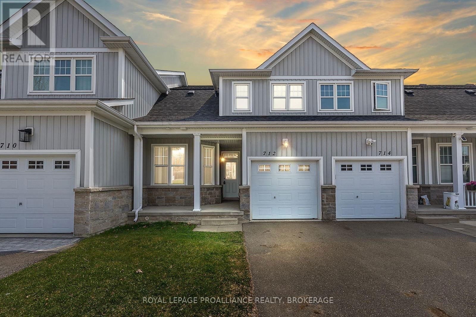 712 NEWMARKET LANE Image 1