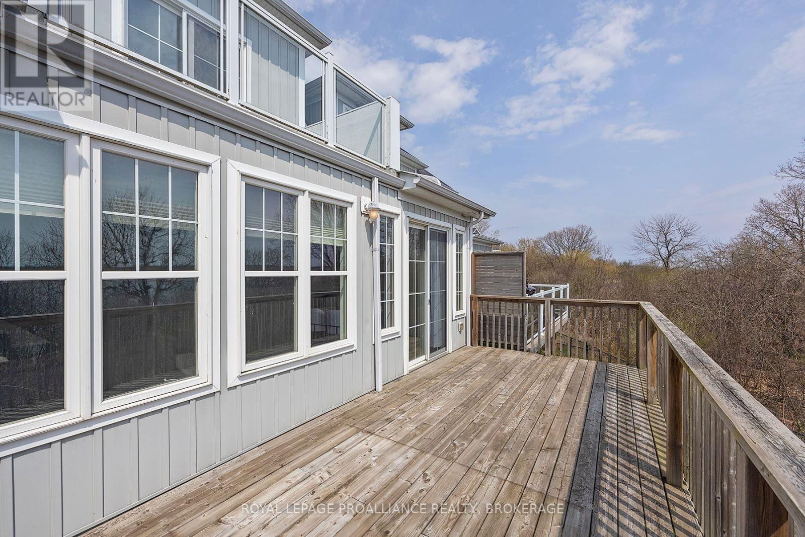 712 NEWMARKET LANE Image 16