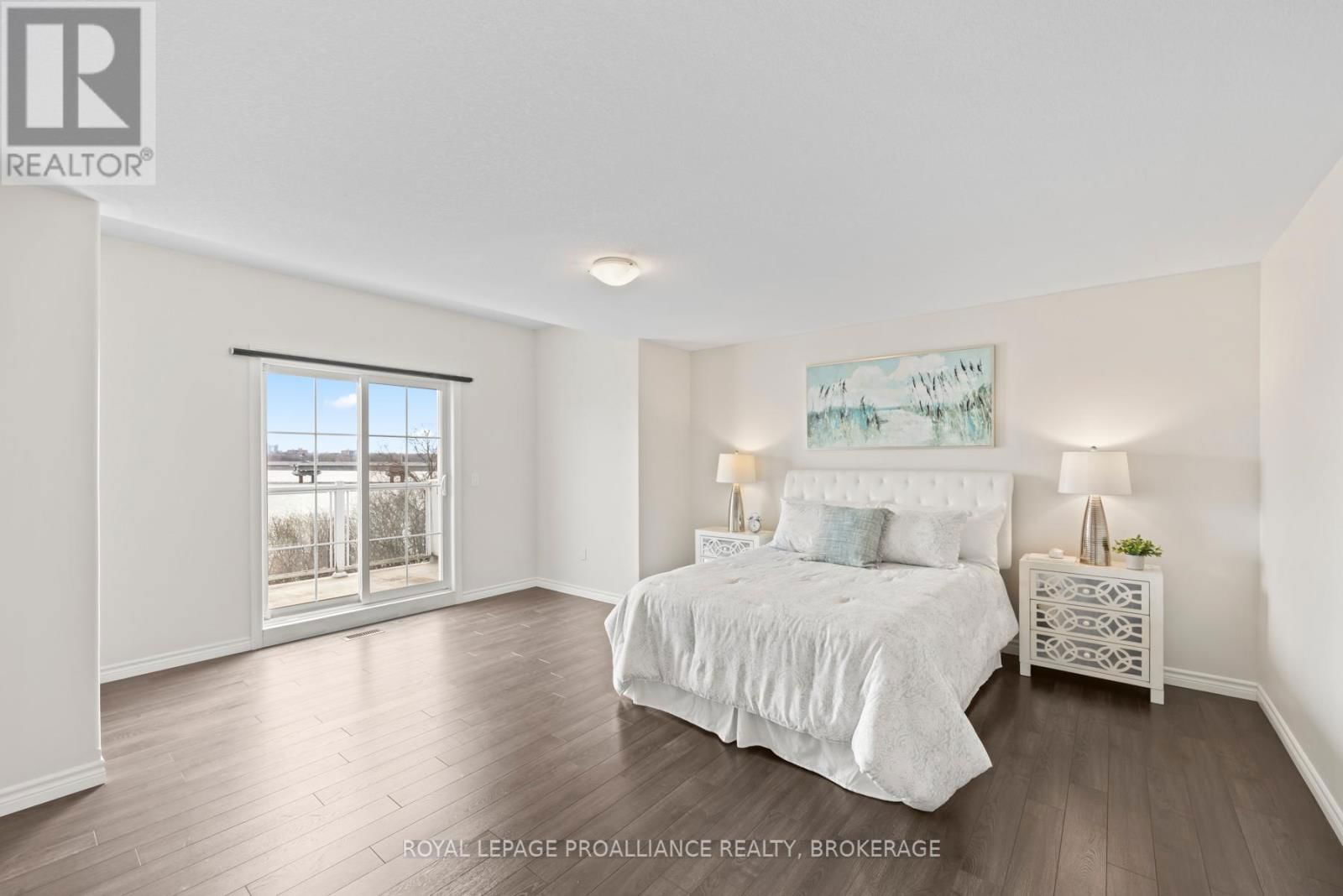712 NEWMARKET LANE Image 23
