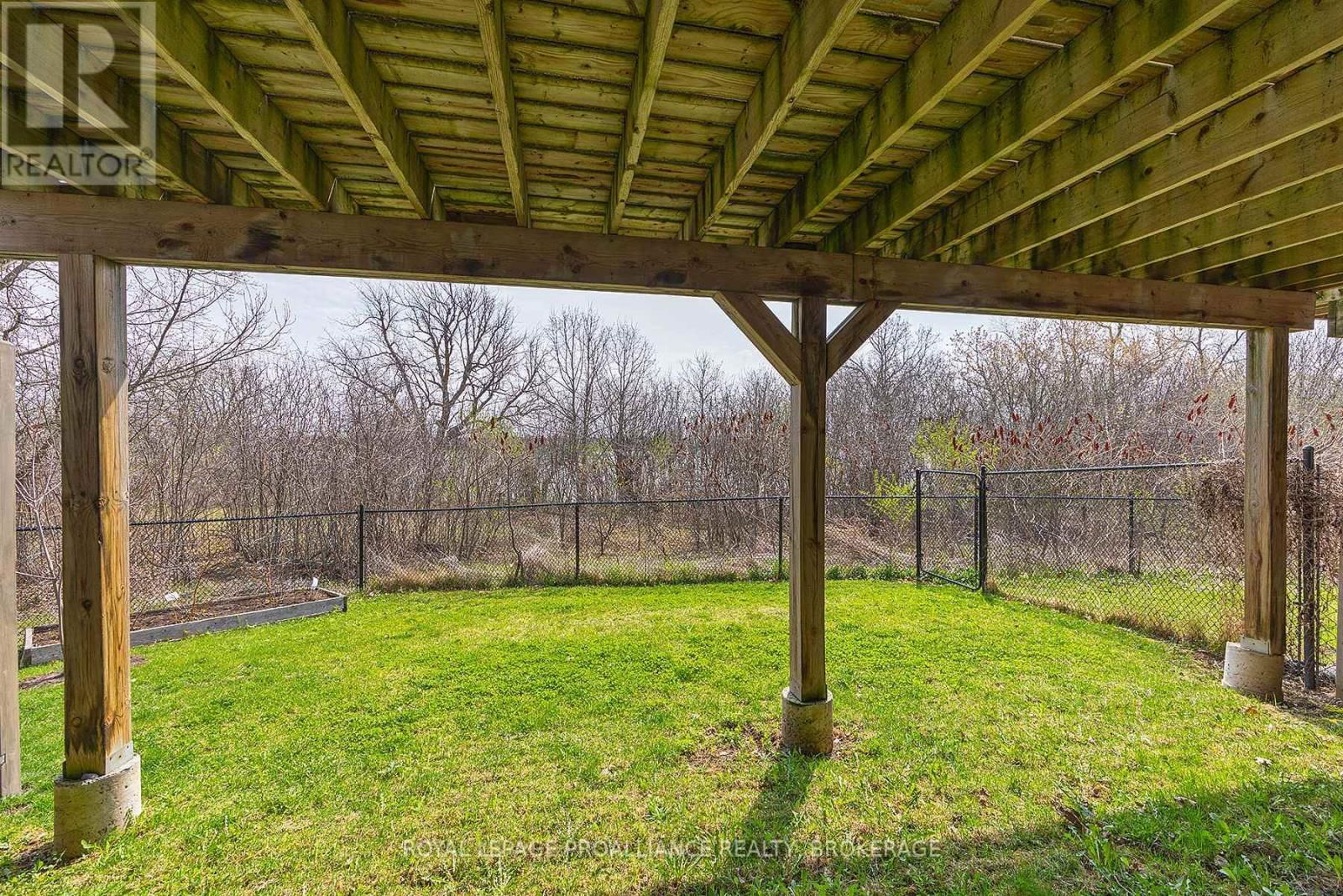 712 NEWMARKET LANE Image 33