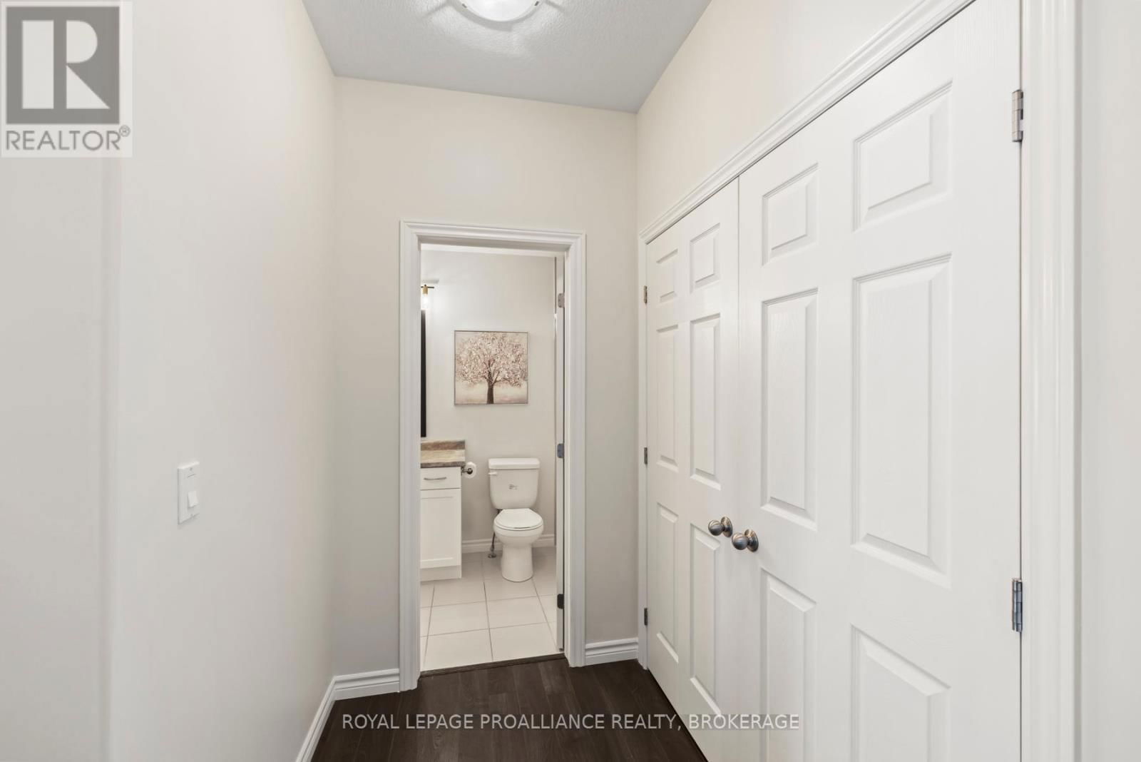 712 NEWMARKET LANE Image 5