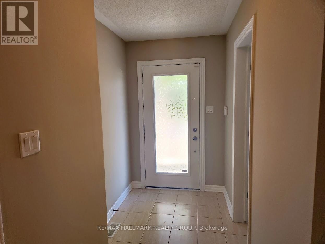 240 LEATHER LEAF TERRACE Image 6