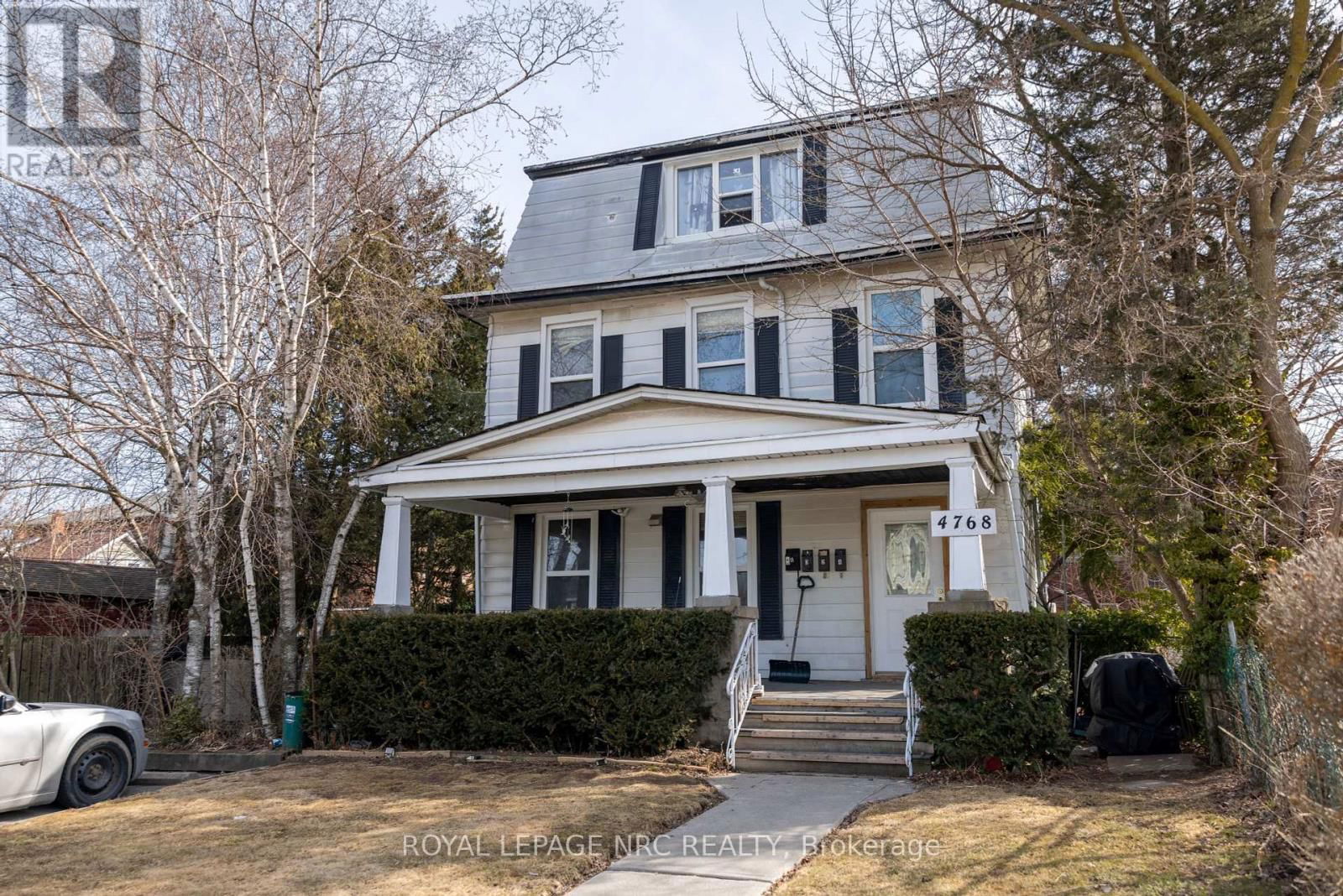 4768 CRYSLER AVENUE Image 1