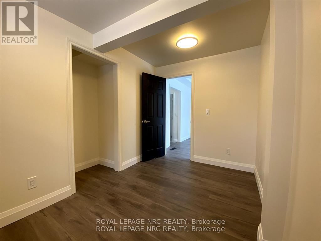 4768 CRYSLER AVENUE Image 34