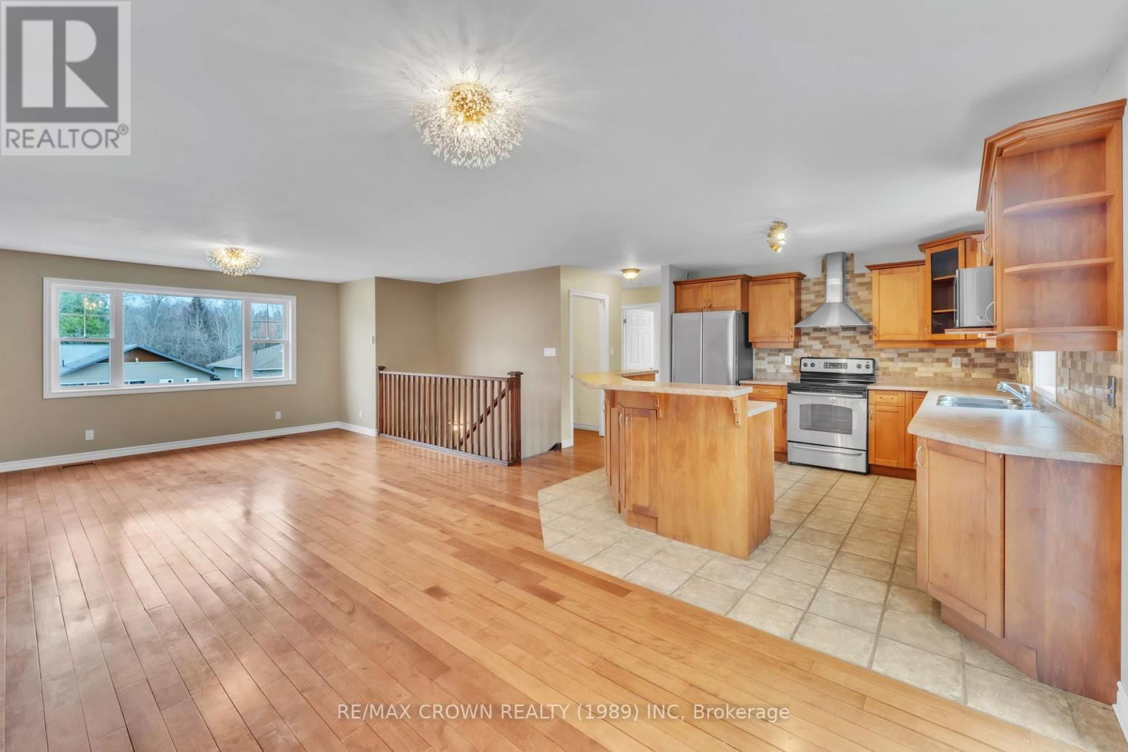 293 OSPREY CRESCENT Image 21