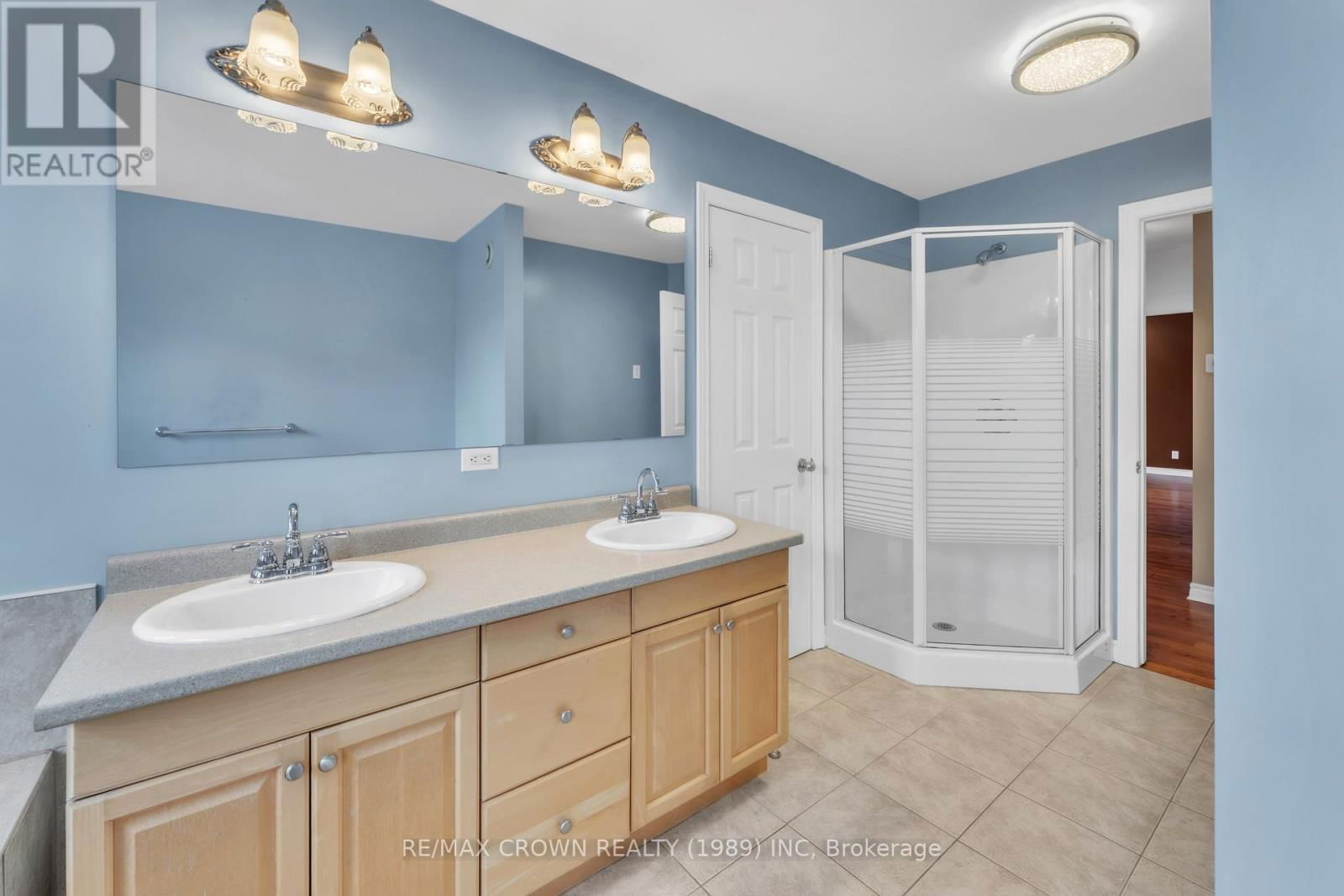 293 OSPREY CRESCENT Image 31