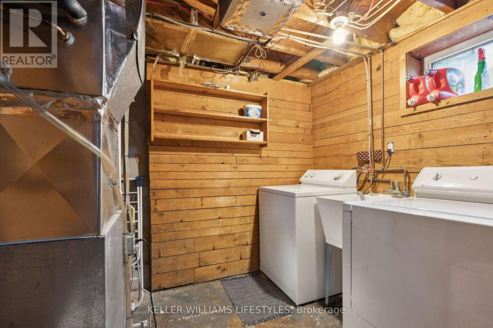 381 AVONDALE ROAD Image 27