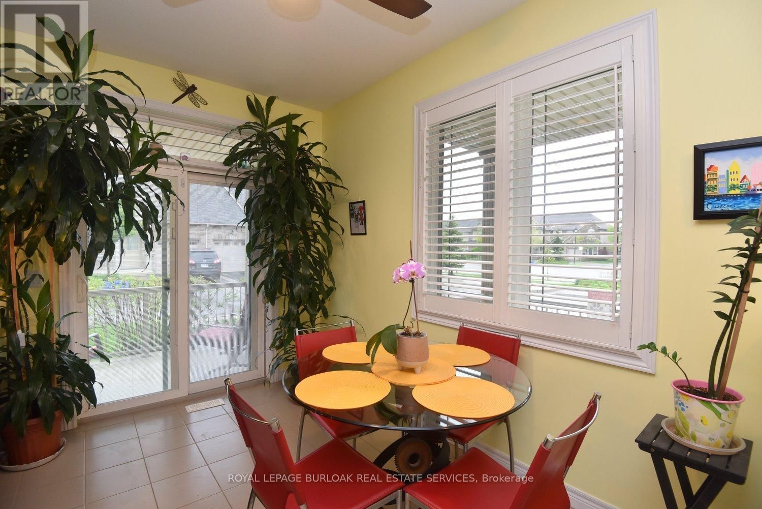 11 ECKER LANE Image 13