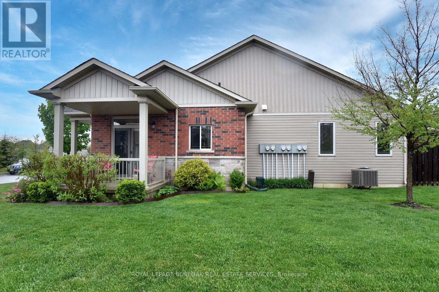 11 ECKER LANE Image 35