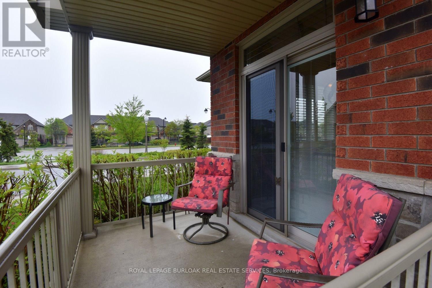 11 ECKER LANE Image 36