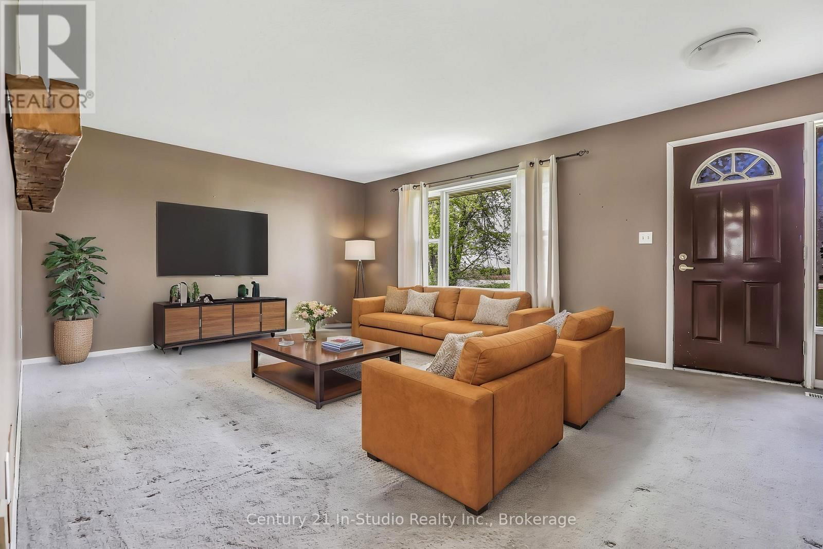 311817 GREY ROAD 8 Image 15