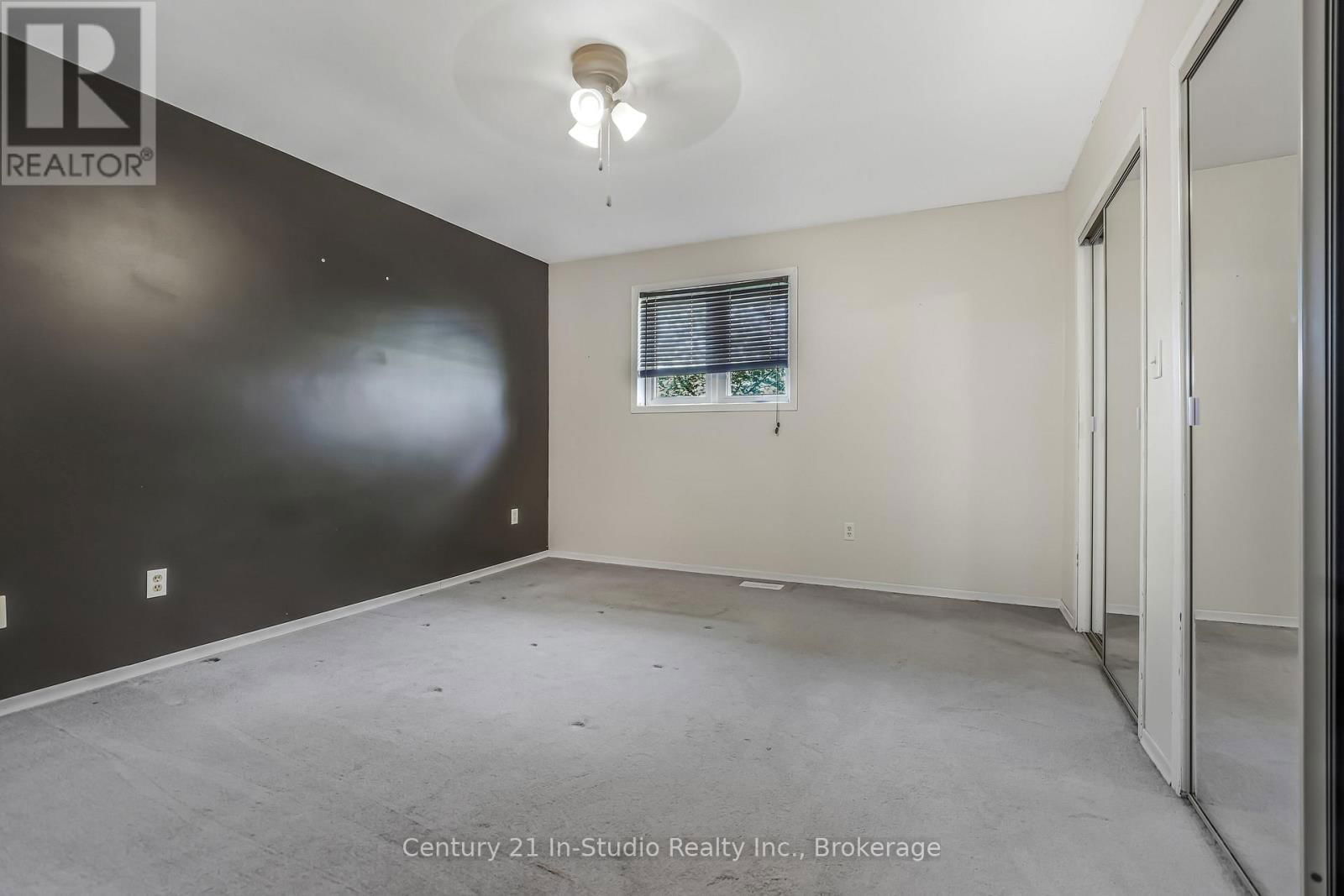 311817 GREY ROAD 8 Image 25